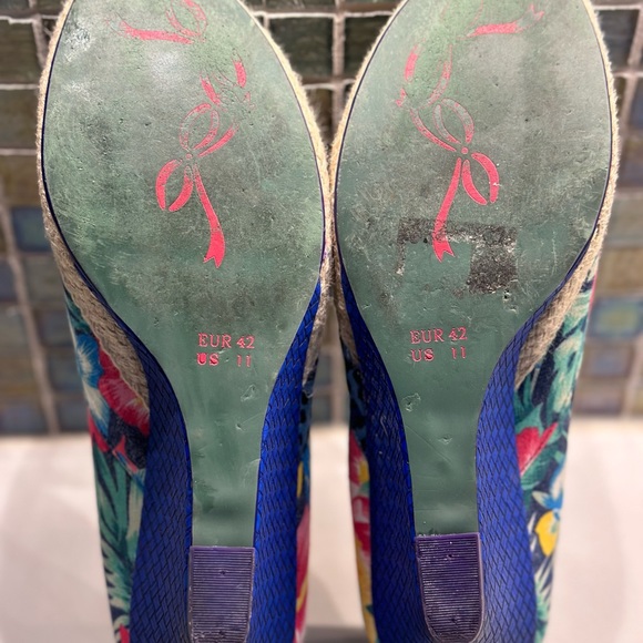 Poetic License Charmed Life Wedge in size 10 - Picture 6 of 6